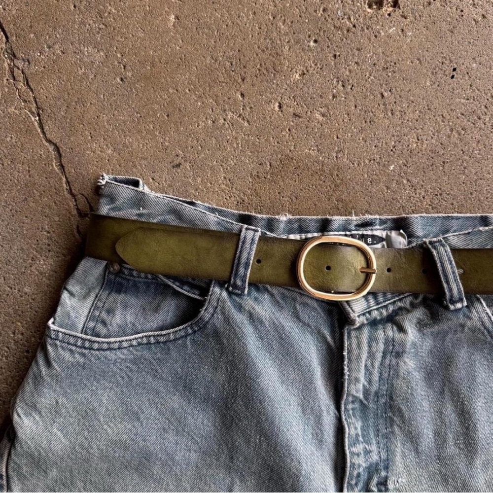 Vintage Olive Green Belt with gold buckle